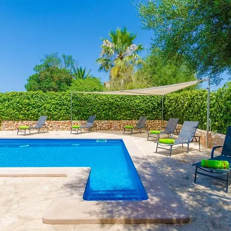 Villa Son Frau